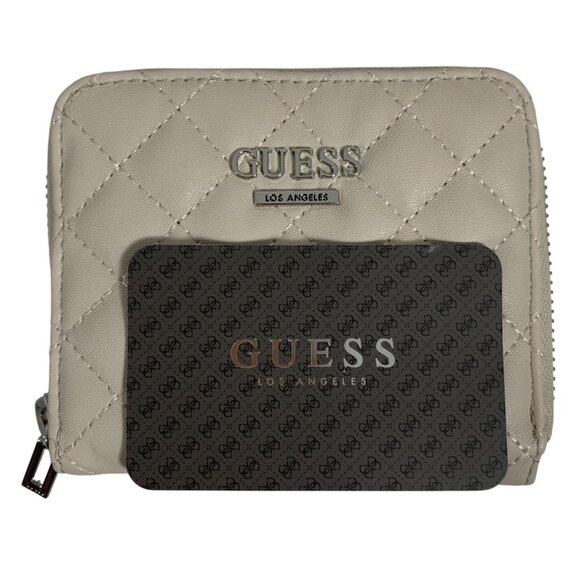 GUESS Los Angeles Puffy Quilted Purse Coin Change Credit Card Wallet Clutch - Picture 1 of 9
